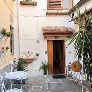  Appartamento Casa Romantica Vicino Al Centro Di Italia